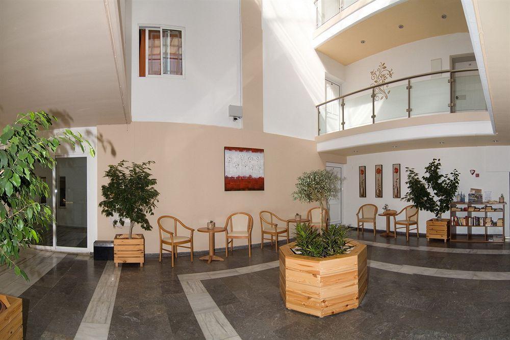 Tropicana Beach Hotel Stalós Zewnętrze zdjęcie