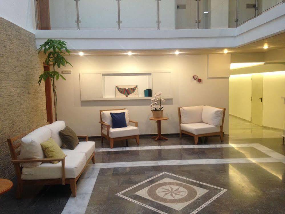 Tropicana Beach Hotel Stalós Zewnętrze zdjęcie